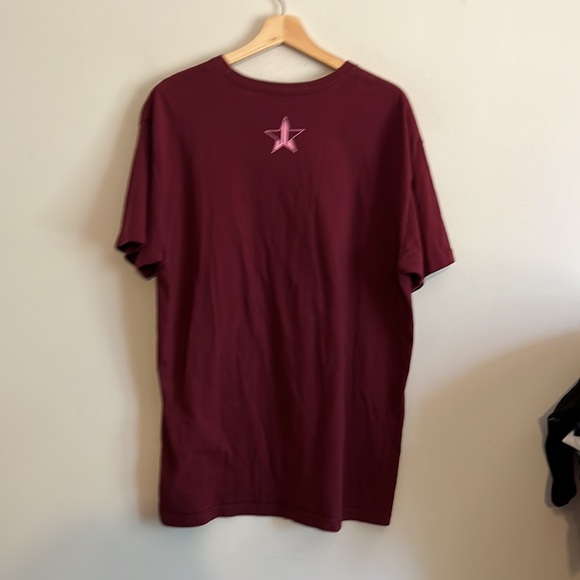 Jeffery Star Burgundy Can't Relate Short Sleeve Graphic T-Shirt - Picture 3 of 4